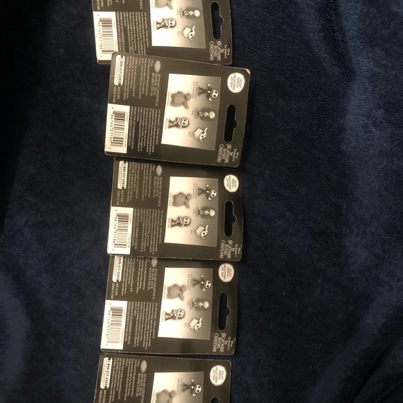 Nightmare Before Christmas Figurine Set with Bonus Card - Picture 2 of 8